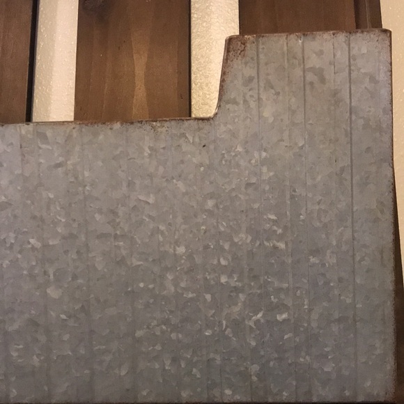 NWT Natural Galvanized Wall Pocket 13x 14 - Picture 6 of 7